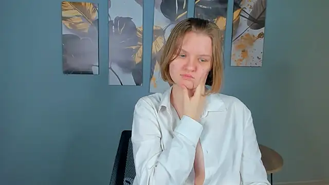 Chatroom XXX en direct de LilianSwall