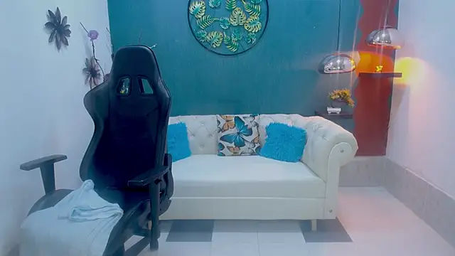 Miagreys1 – Naživo XXX chat