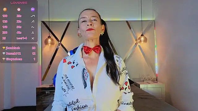 LeanaMaturex Live XXX Chat