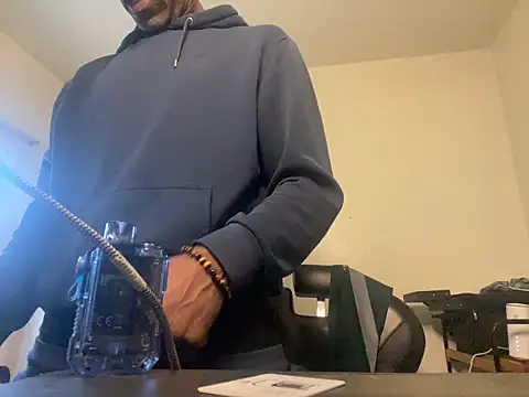 BuffBlackThug Chat XXX in diretta