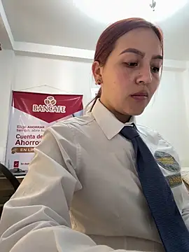 Emily-7_: онлайн-секс-чат