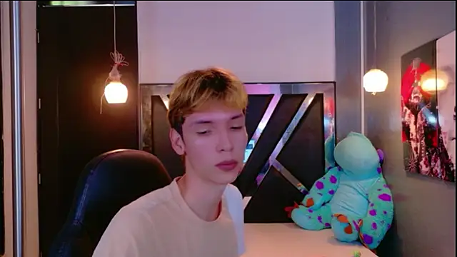 park_jimin1 Adlı Modelin Canlı XXX Sohbeti