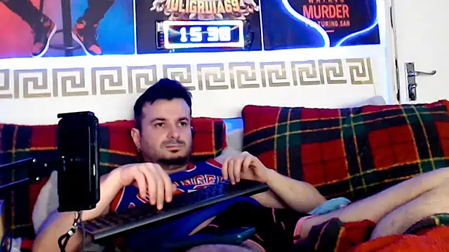 دردشة FuckToyBoy69 الجنسية المباشرة