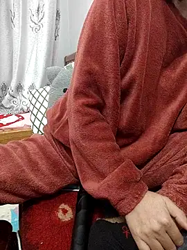 Haralushiaaa 现场XXX聊天