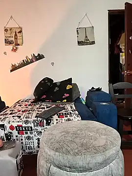 keila_j 即時 XXX 聊天