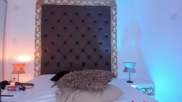 EmmaaCastro's Live XXX Chat