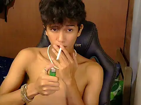 hugekenbigcock Live XXX Chat