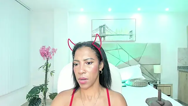 Živý XXX chat Shantaall_