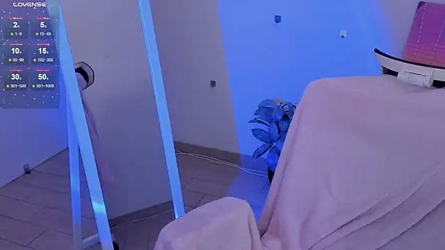 Fire_Bestie Live XXX Chat