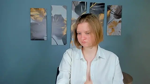 LilianSwall live XXX chat