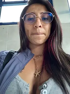 VALERY-03_ live XXX chat