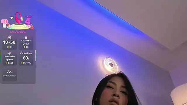 nicolle_pierce Live XXX Chat