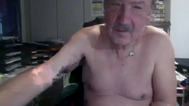 دردشة HMStraps01 الجنسية المباشرة