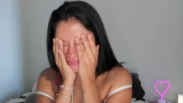 _lucianapalmer: онлайн-секс-чат