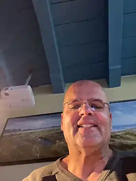 Renebisex Adlı Modelin Canlı XXX Sohbeti