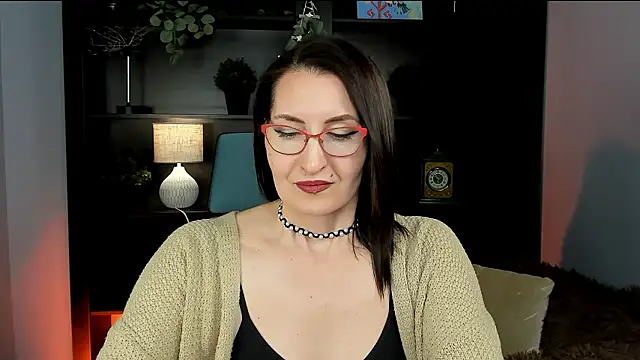 UnaTerra live XXX chat