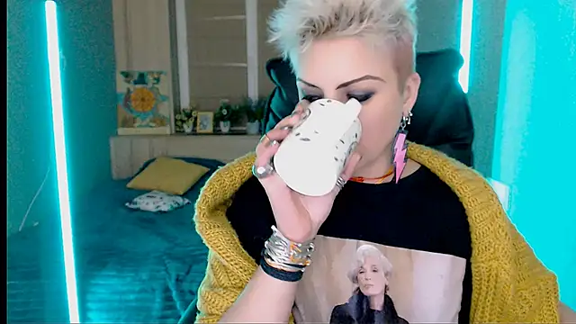 Živý XXX chat Sweet-n-Strong