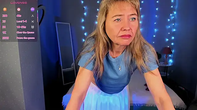 Carla_Vogue: онлайн-секс-чат