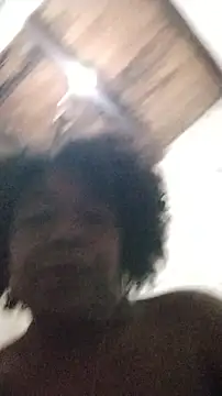 ChanneldelaCroix live XXX chat