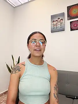 __VioletaHeaven__ Live XXX Chat