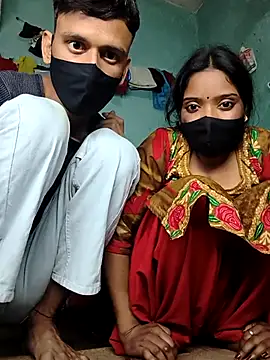 couplegk71 Adlı Modelin Canlı XXX Sohbeti