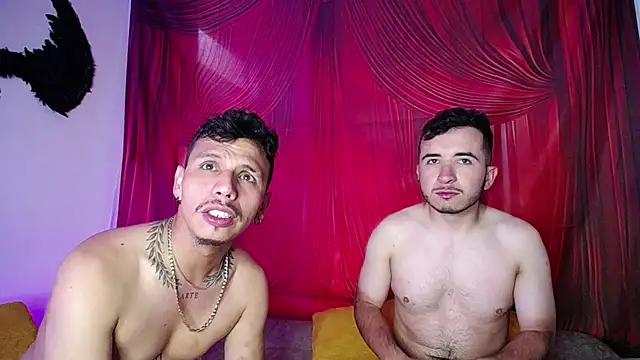 Chatroom XXX en direct de Noha_and_Iam