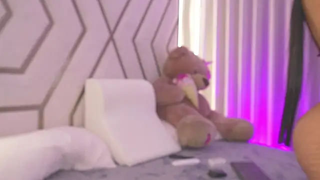 SarahGrey_18 Live XXX Chat