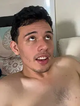 Keylerth_ Adlı Modelin Canlı XXX Sohbeti