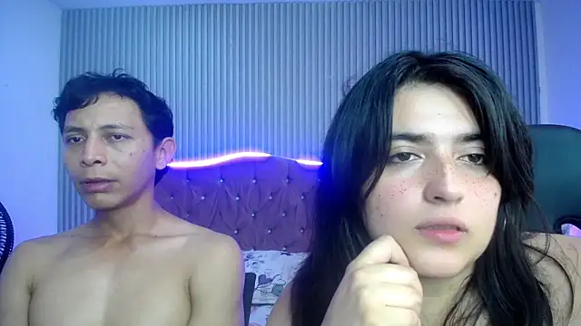 sonic_jess07 Show in webcam