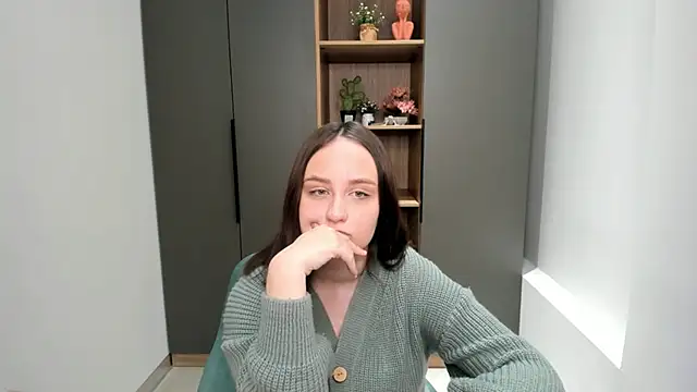 RamonaLarason webcam show