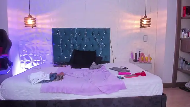 Živý XXX chat samantha_foxyy