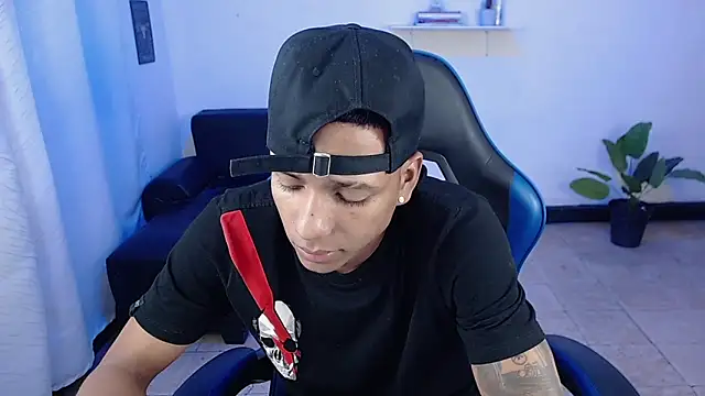 Вебкам-шоу ostinn18