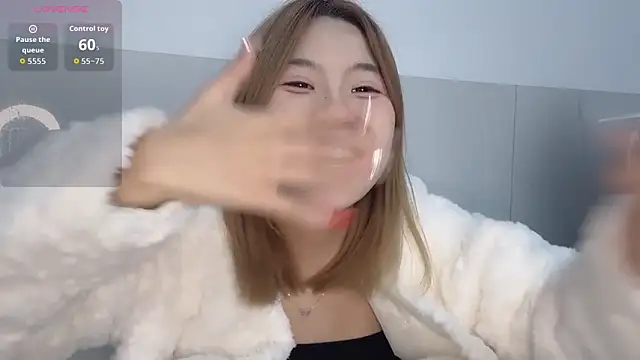 F-Qing Live XXX Chat