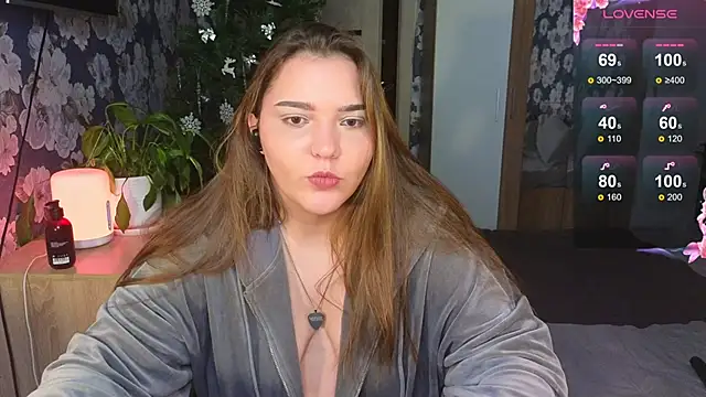 دردشة _momiji_ الجنسية المباشرة