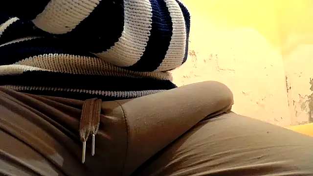 gae89tano Adlı Modelin Canlı XXX Sohbeti