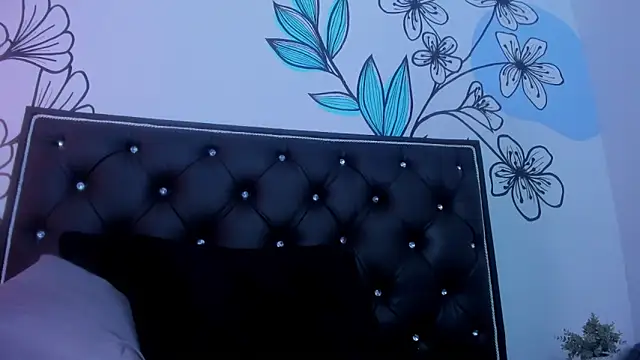 Sweet_Ariadna_: απευθείας συνομιλία ΧΧΧ