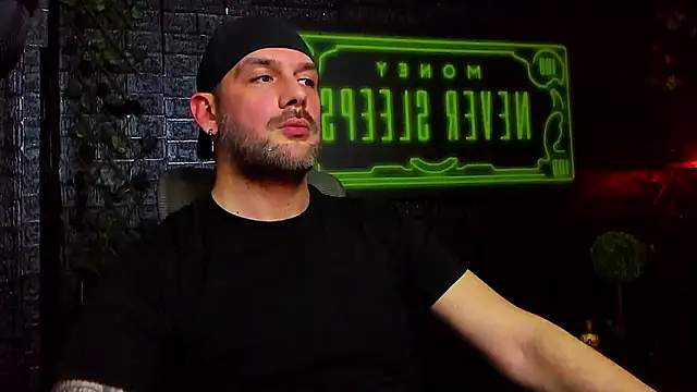 LexHardy Live XXX-chat