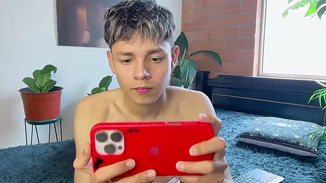 Andy_Belier23 élő XXX-chatje