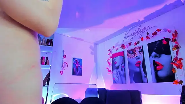 kayilyn's Live XXX Chat