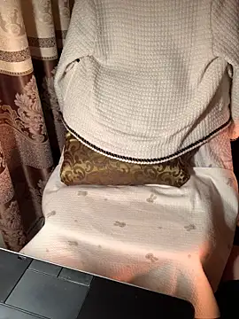 Lydia-a Adlı Modelin Canlı XXX Sohbeti