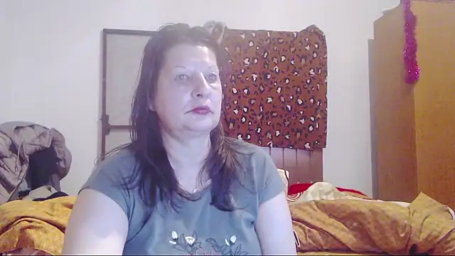 ExtasyMature Chat XXX live