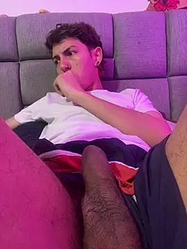 NaytonFreeman Live XXX-chat