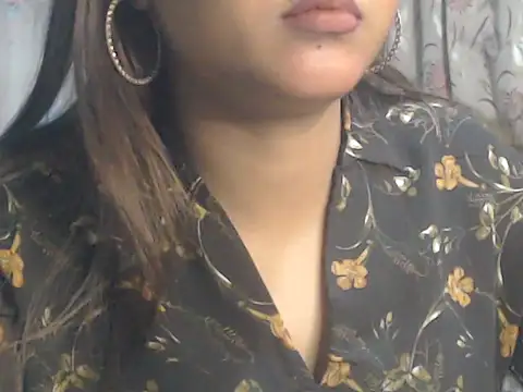 NancyRuvi Chat XXX live