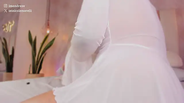 Nicolemorelli2 即時 XXX 聊天