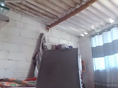 Larry-n-clouds Live XXX-chat