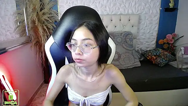 NathaliaSweet_11 live XXX chat