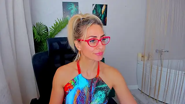 MuseOfStage Chat XXX in diretta