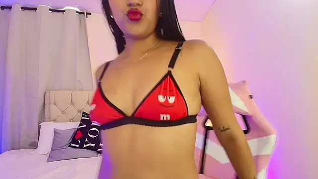 MiaRousee_'s Live XXX Chat