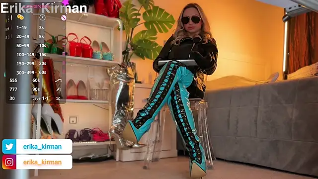 Erika_Kirman live XXX chat