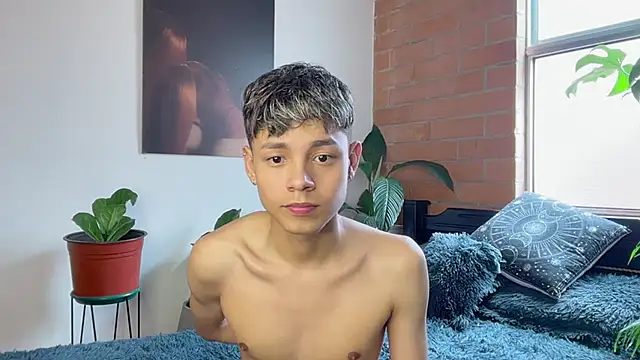 Andy_Belier23 live XXX chat